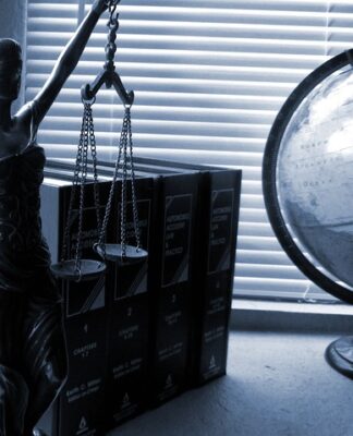 Jak radca prawny z Wyszkowa pomaga w prowadzeniu spraw cywilnych i gospodarczych? radca prawny w Wyszkowie